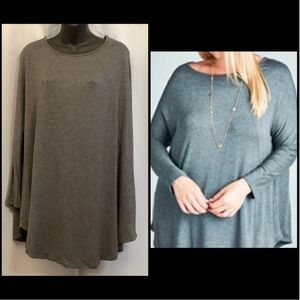 Emerald Top Women’s Size 2X Tunic Loose Fit